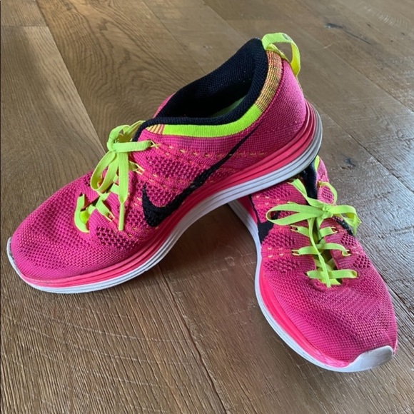 Nike Shoes Nike Flyknit Epic Lunar Running Shoes Poshmark